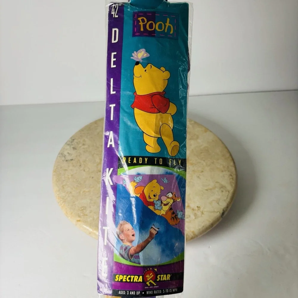 Vintage Winnie the Pooh Diamond Kite Spectra Star 42